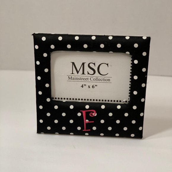 Black Polka Dot Picture Frame Monogram Pink F 4x6 - Picture 1 of 2